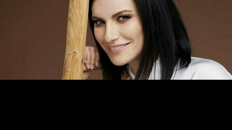 Laura Pausini y Carlo Conti en Sanremo 2026